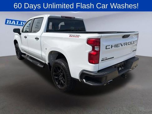 Certified 2023 Chevrolet Silverado 1500 Custom Trail Boss w/ LPO, Dark Essentials Package AWD/4WD image 4