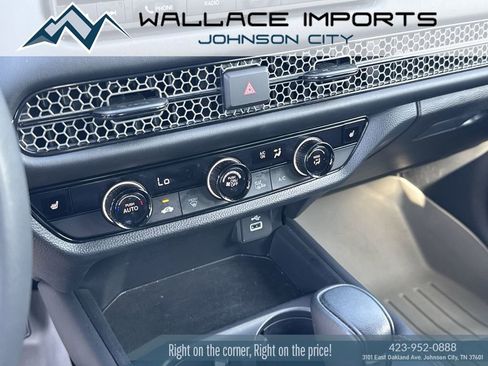 Used 2025 Honda HR-V Sport image 25