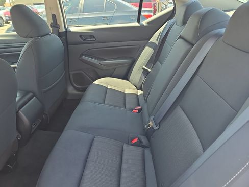 Used 2025 Nissan Altima 2.5 SV FWD image 22