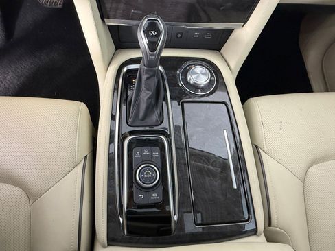 Used 2022 INFINITI QX80 Luxe w/ Cargo Package AWD/4WD image 17
