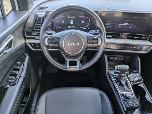 Certified 2025 Kia Sportage X-Line AWD/4WD image 15