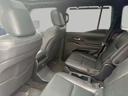 Used 2024 Lexus GX 550 w/ Cold Area Package AWD/4WD image 15