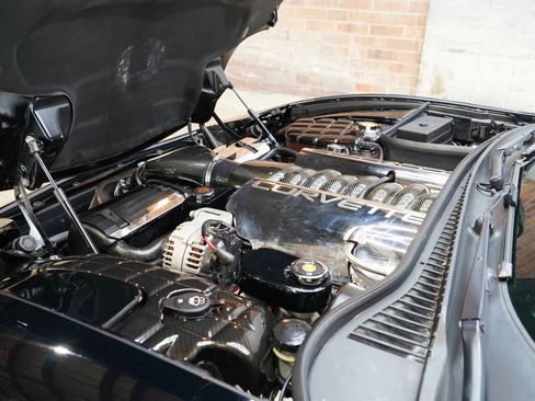 Used 2003 Chevrolet Corvette Z06 w/ Memory Package, 3 Drivers RWD image 32