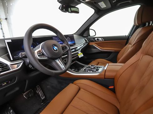 New 2026 BMW X5 xDrive40i w/ Executive Package AWD/4WD image 10