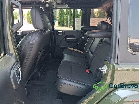 Used 2023 Jeep Wrangler Unlimited Sport AWD/4WD image 10
