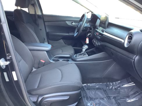 Used 2021 Kia Forte LXS image 15