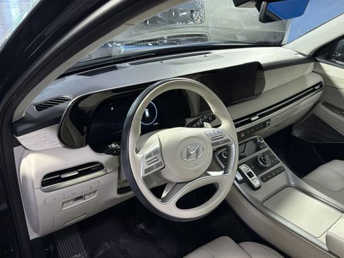 Used 2024 Hyundai Palisade Calligraphy AWD/4WD image 21