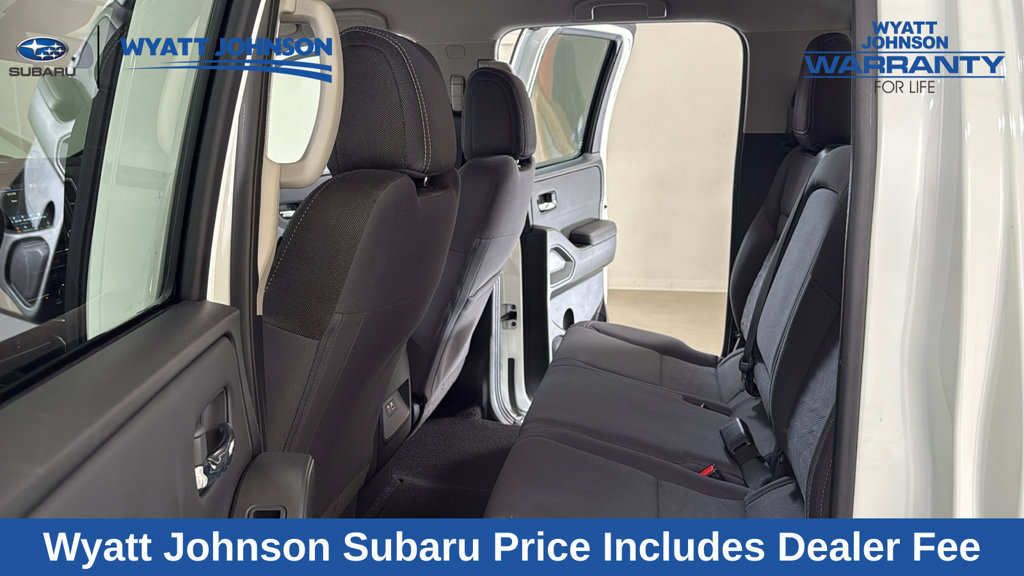 Used 2024 Nissan Frontier SV w/ Technology Package AWD/4WD image 18