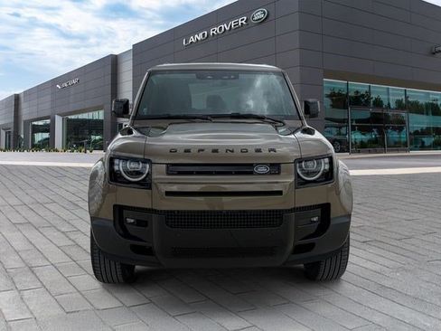 New 2026 Land Rover Defender 110 S AWD/4WD image 8