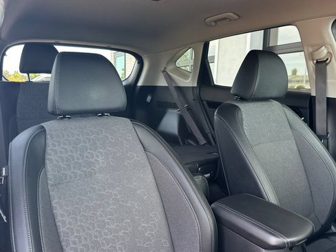 Used 2024 Kia Seltos S AWD/4WD image 17