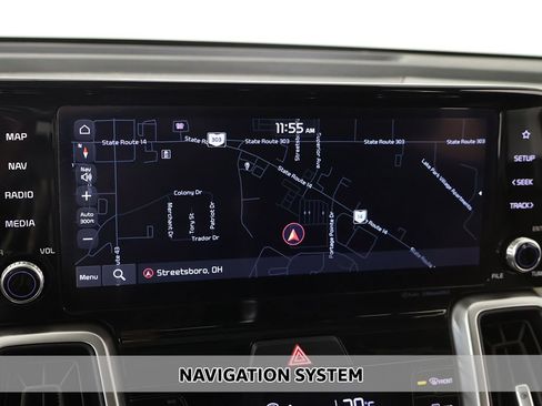 Used 2022 Kia Sorento S w/ Panoramic Sunroof Package AWD/4WD image 3