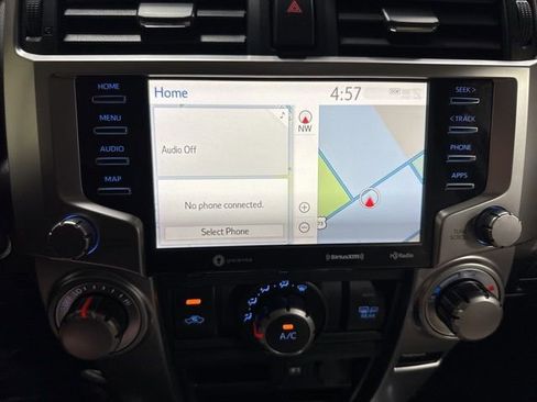 Used 2022 Toyota 4Runner SR5 Premium w/ Moonroof Package AWD/4WD image 21
