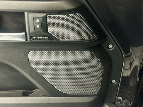 Certified 2023 Land Rover Defender 110 Carpathian Edition image 17