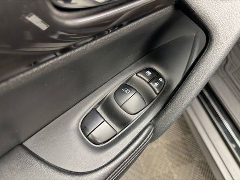 Used 2020 Nissan Rogue S w/ Special Edition Package AWD/4WD image 21