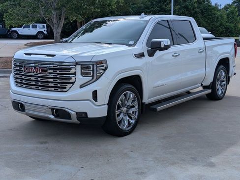 Used 2024 GMC Sierra 1500 Denali AWD/4WD image 1