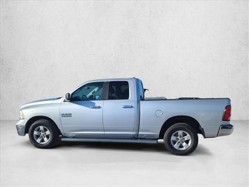 Used 2016 RAM 1500 Classic SLT RWD image 5