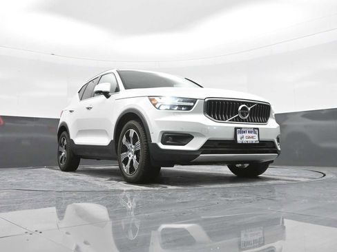 Used 2020 Volvo XC40 T5 Inscription image 33