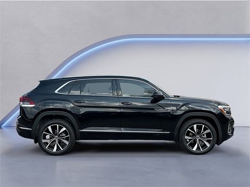 New 2026 Volkswagen Atlas Cross Sport SEL Premium R-Line image 3