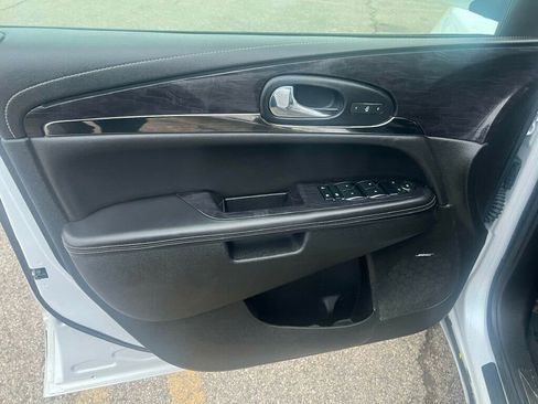 Used 2016 Buick Enclave Leather image 14