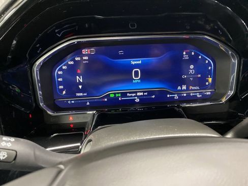 Used 2025 Chevrolet Silverado 3500 LT w/ All Star Edition image 43