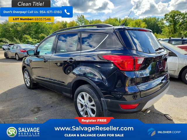 Used 2019 Ford Escape SEL AWD/4WD image 3