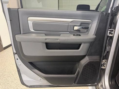 Used 2019 RAM 1500 Big Horn AWD/4WD image 25