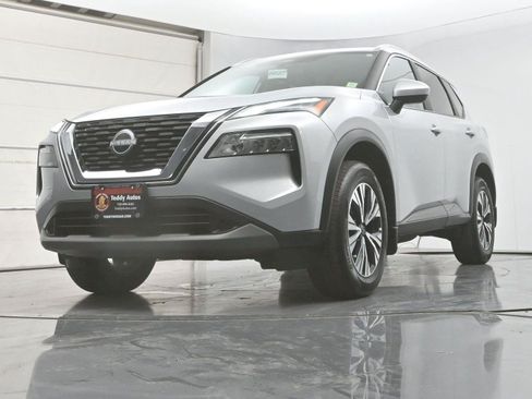 Used 2023 Nissan Rogue SV w/ SV Premium B Package AWD/4WD image 30