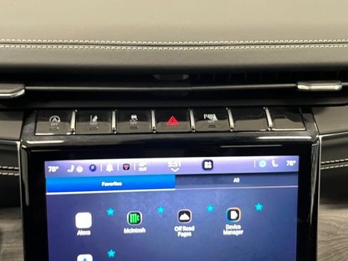 Used 2022 Jeep Grand Cherokee L Overland image 23