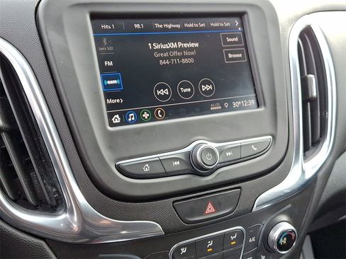 Certified 2021 Chevrolet Equinox LT image 14