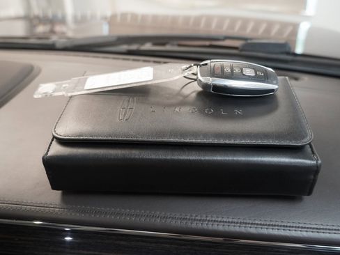 Used 2018 Lincoln Navigator Black Label image 44