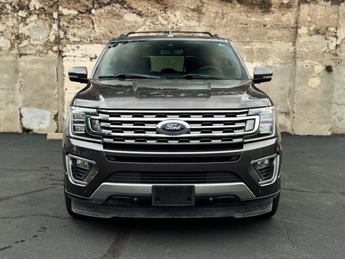 Used 2019 Ford Expedition Max Limited w/ Texas Edition Package RWD image 11