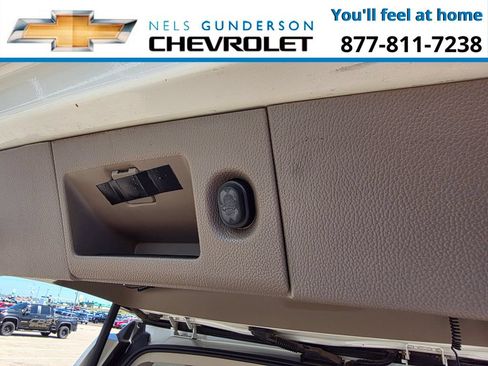 Used 2015 Chevrolet Suburban LTZ AWD/4WD image 11