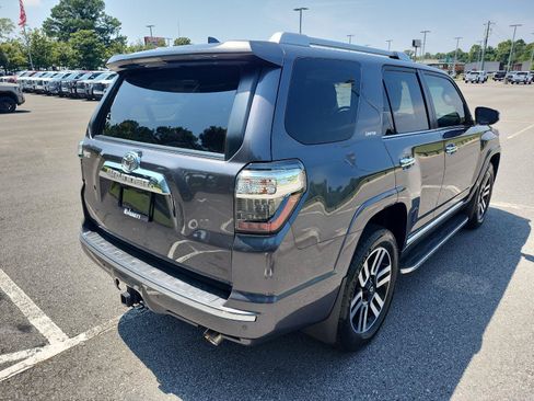 Used 2023 Toyota 4Runner Limited AWD/4WD image 3