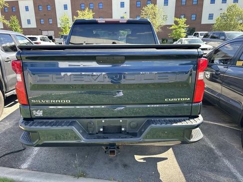 Used 2020 Chevrolet Silverado 1500 Custom w/ Custom Value Package AWD/4WD image 7