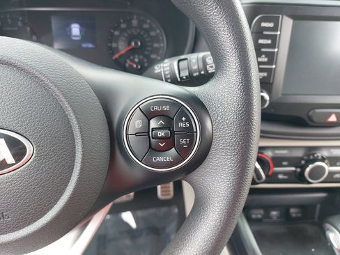 Used 2020 Kia Soul LX FWD image 17