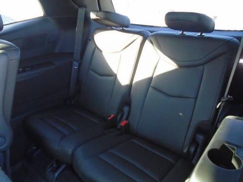 Used 2022 Cadillac XT6 Premium Luxury w/ Technology Package image 22