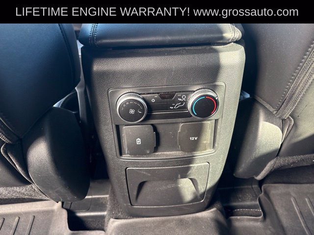 Used 2024 Ford Explorer XLT w/ Equipment Group 202A AWD/4WD image 28