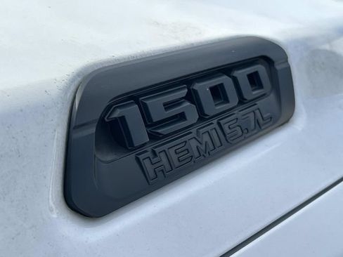 Used 2020 RAM 1500 Big Horn AWD/4WD image 5