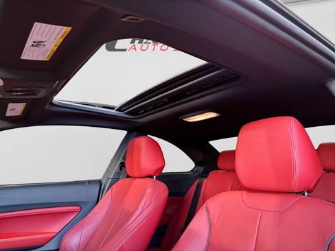 Used 2018 BMW M240i Coupe image 28