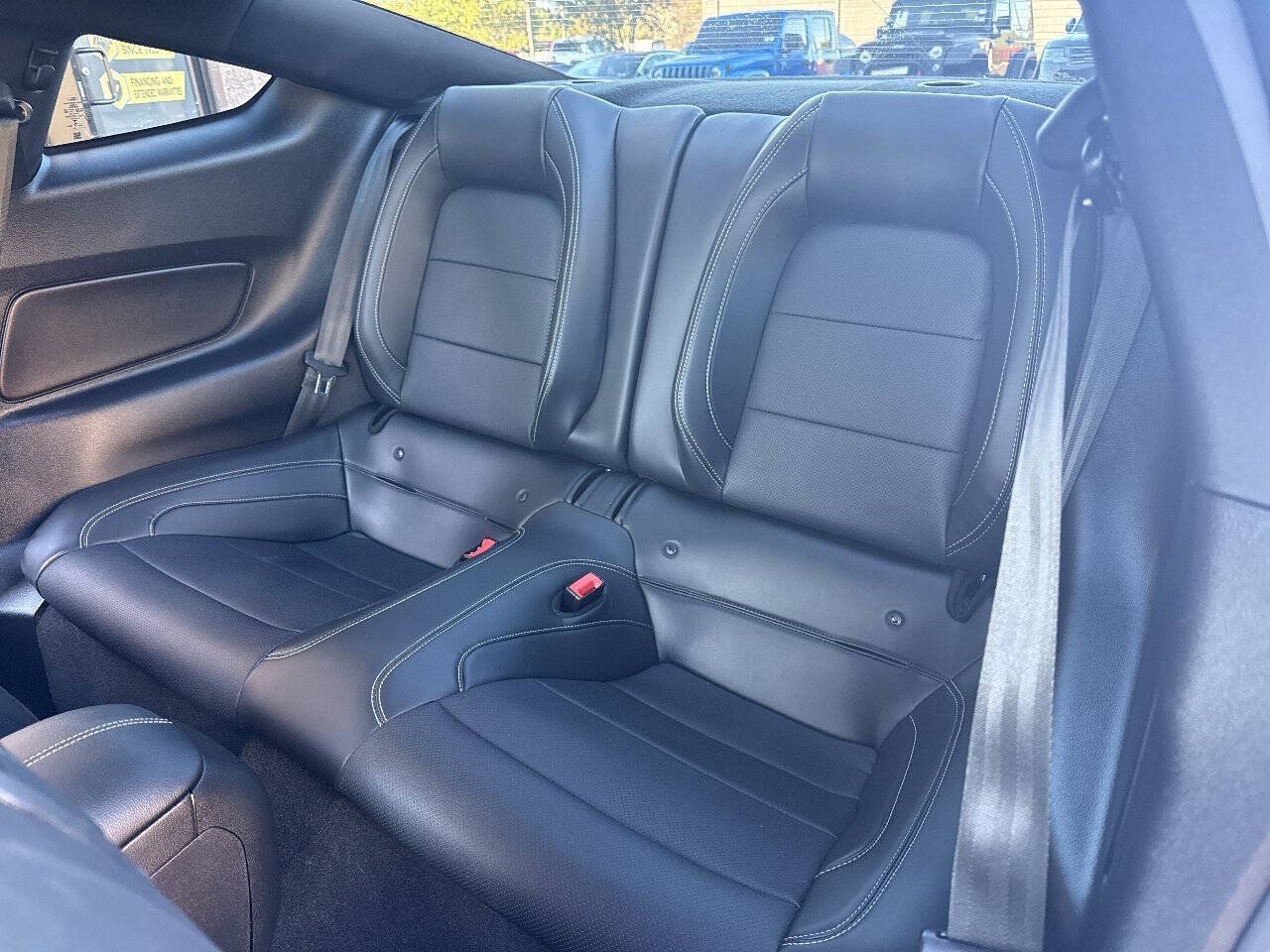 Used 2020 Ford Mustang GT Premium w/ Equipment Group 401A RWD image 32