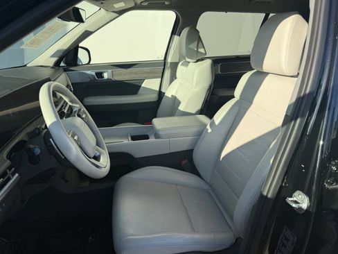 Used 2024 Hyundai Santa Fe Limited image 15