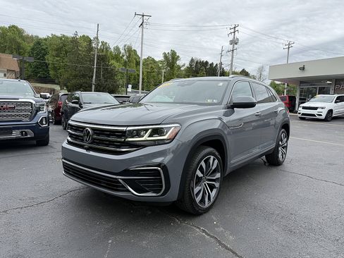 Used 2022 Volkswagen Atlas Cross Sport SEL Premium R-Line AWD/4WD image 3
