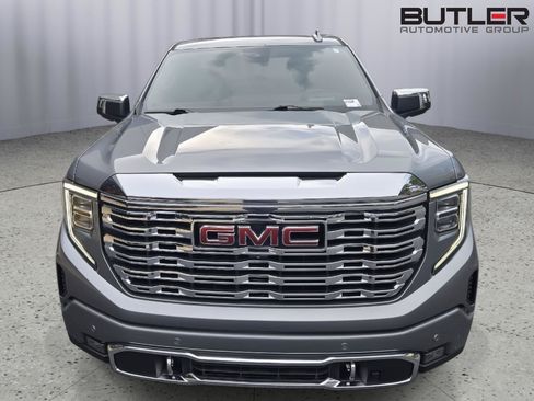 Used 2023 GMC Sierra 1500 Denali w/ Denali Reserve Package AWD/4WD image 15