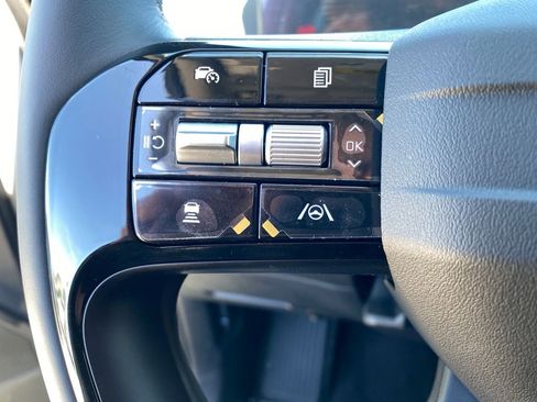 New 2026 Kia Sorento S FWD image 16