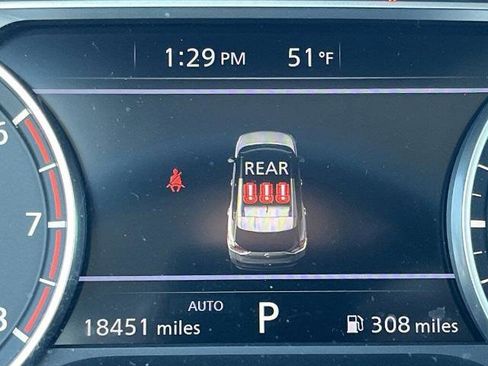 Certified 2023 Nissan Rogue SV image 13