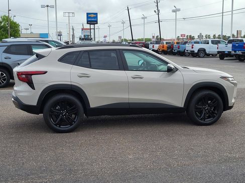 New 2026 Chevrolet Trax ACTIV image 6