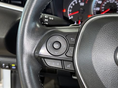 Used 2021 Toyota Corolla SE image 22