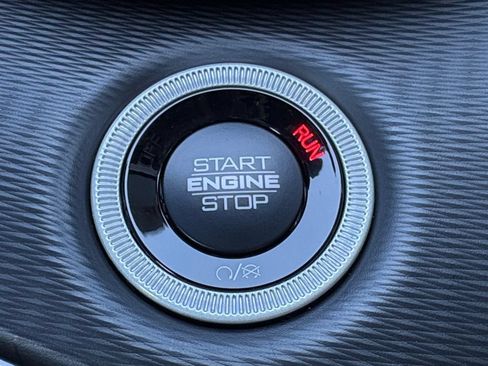 New 2026 Jeep Grand Cherokee Laredo AWD/4WD image 18