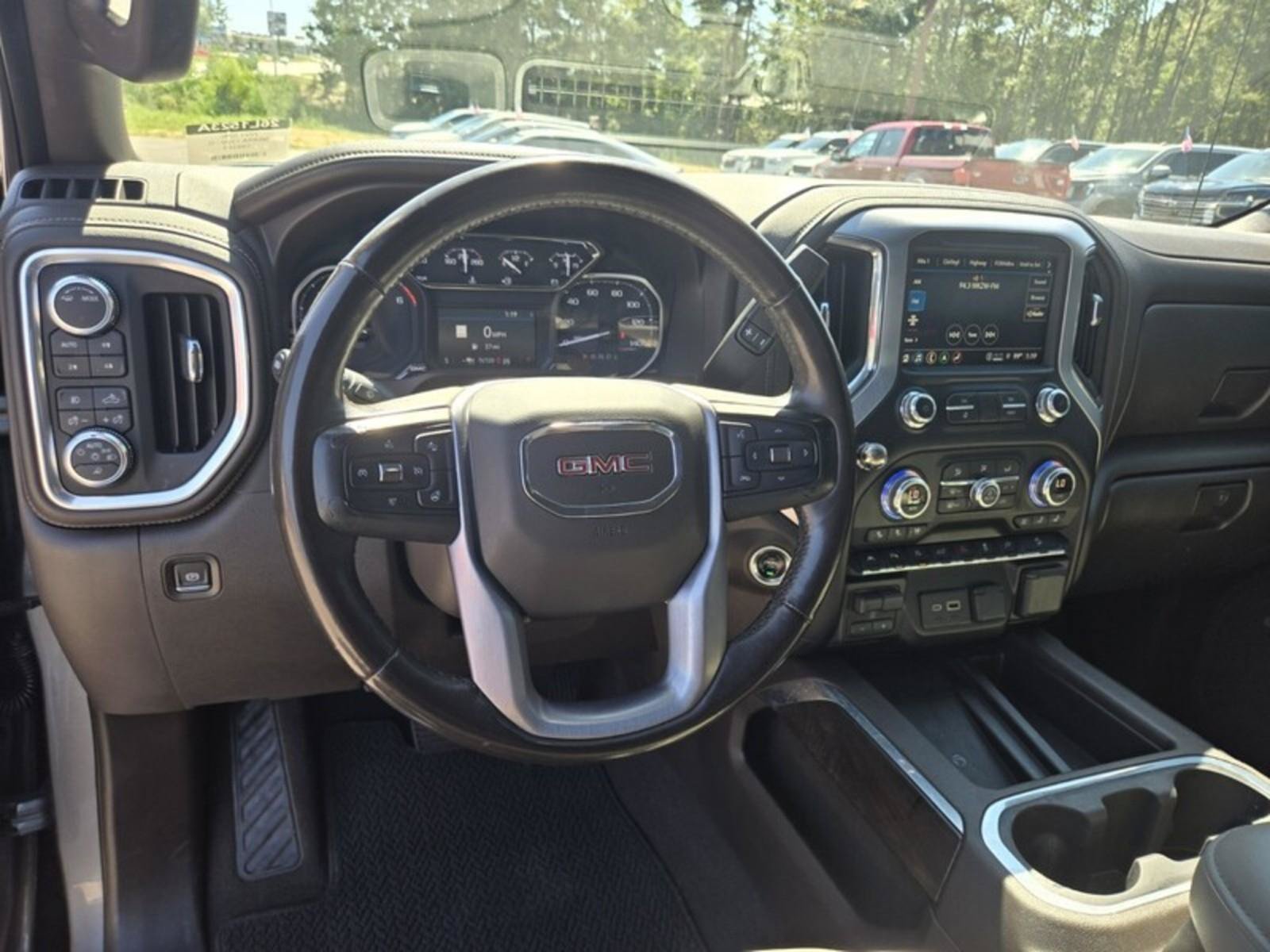 Used 2021 GMC Sierra 1500 SLT w/ SLT Premium Plus Package AWD/4WD image 8