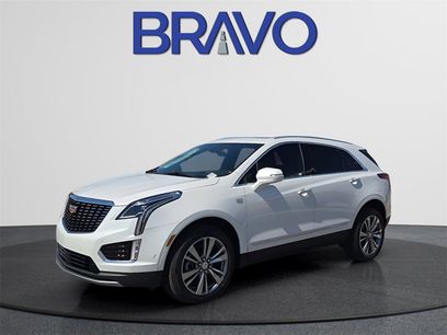 New 2025 Cadillac XT5 Premium Luxury w/ Technology Package